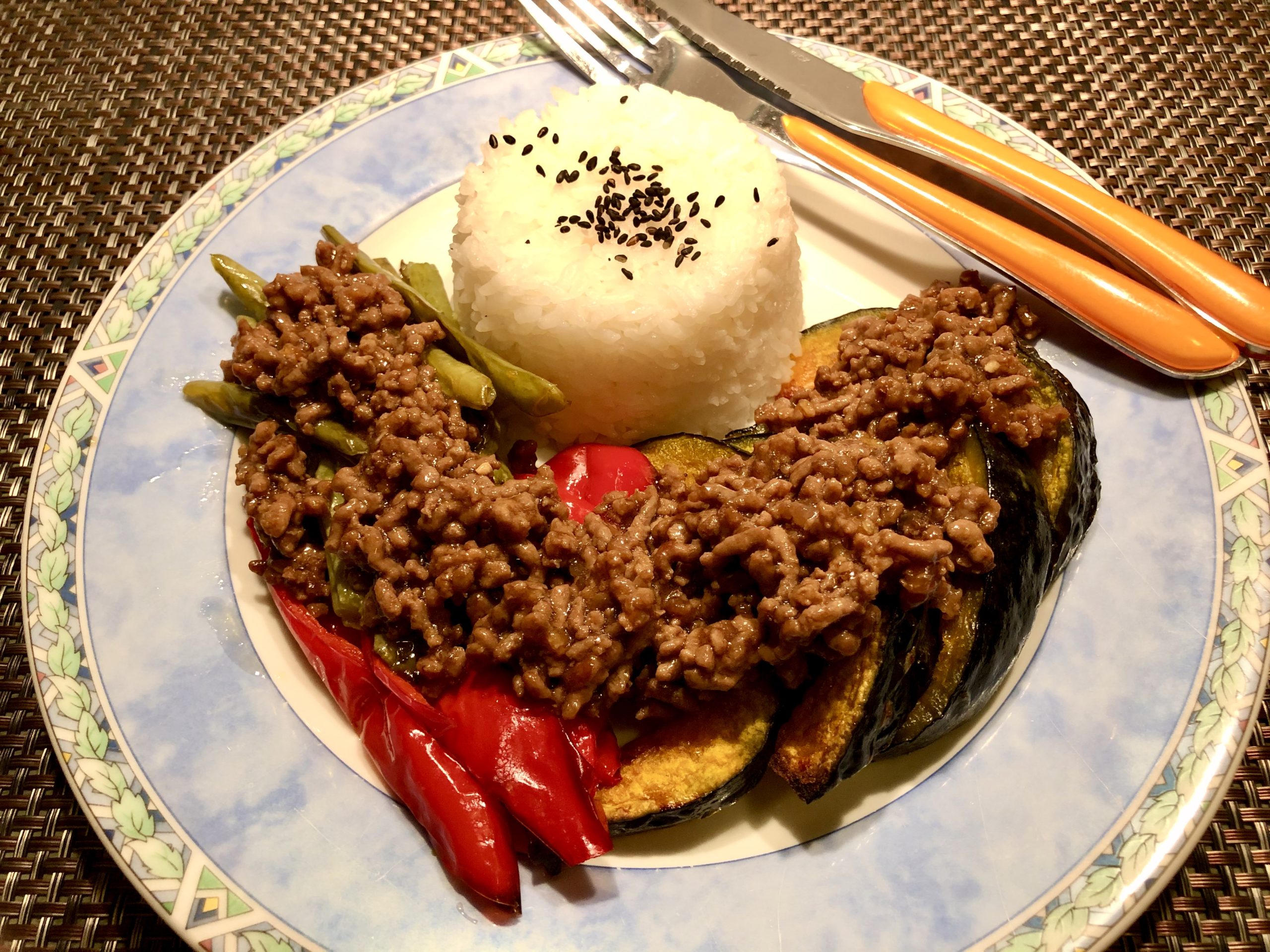 Japanese minced meat sauce