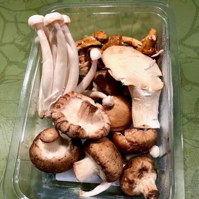 Mushroom sauce for meat - mushroom mix