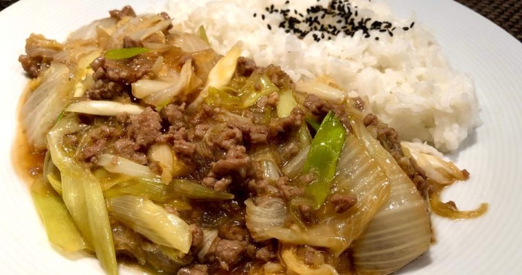 Chinese cabbage with ground meat dish